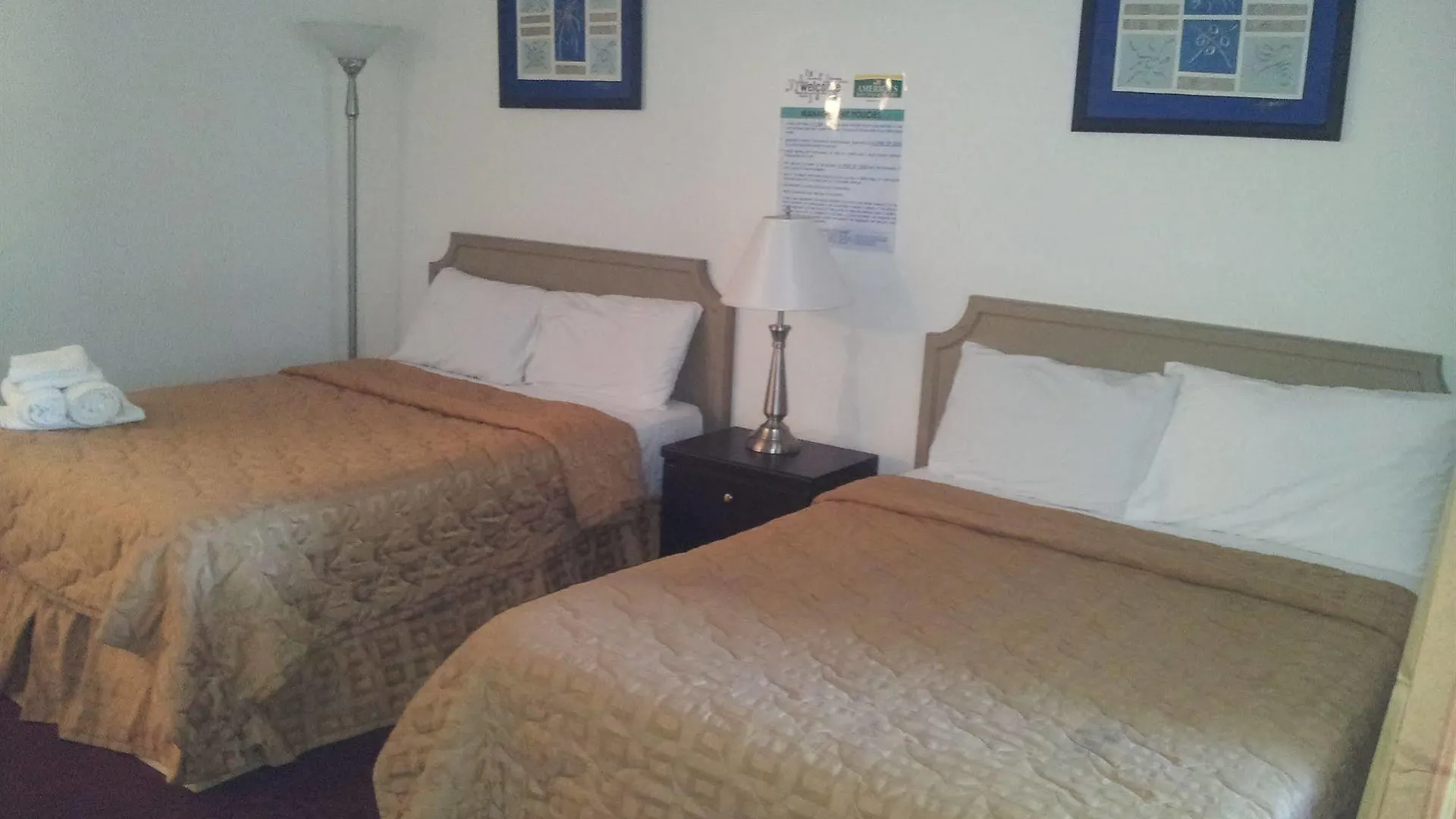 The America's Hospitality Inn 2*, Niagara Falls